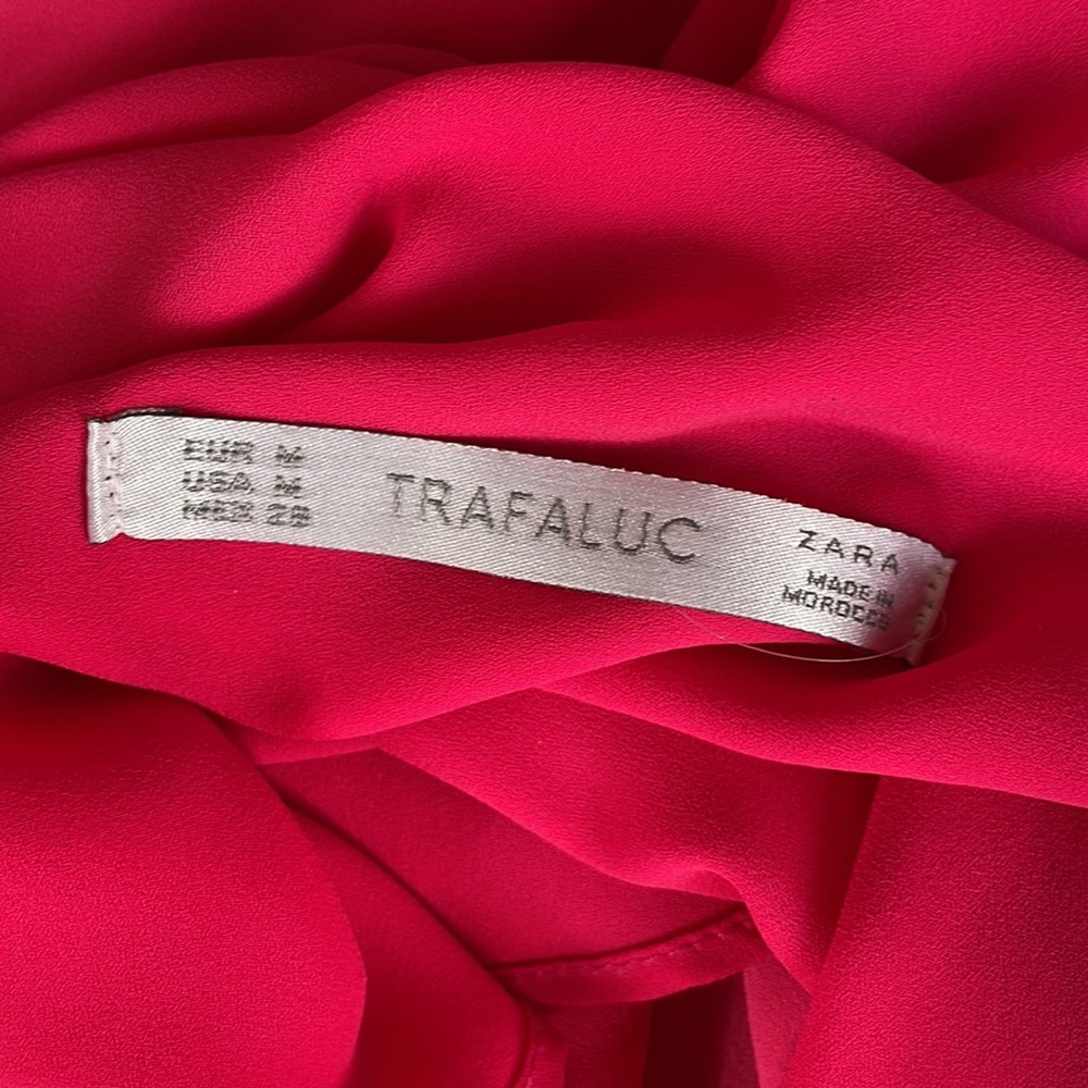 Drape Back Top - Picture 5 of 5